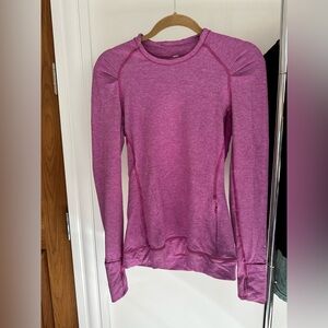 Lululemon long sleeve athletic tee